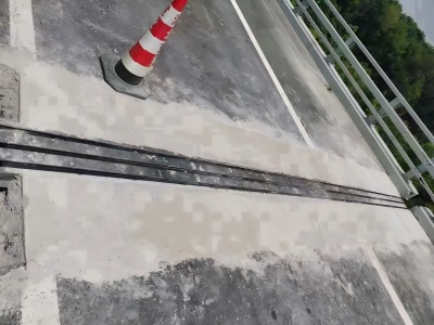 平顺伸缩缝更换后浇筑材料快速结构修补料速砼的产品特点及施工流程​